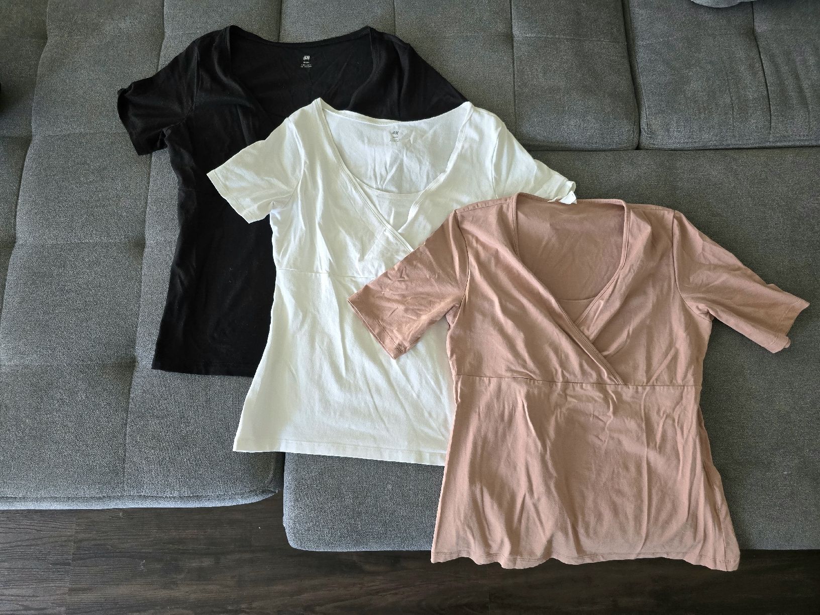 H&M T-shirts: Still-T-Shirts Grösse L – D'occasion à Seedorf UR par Kali_fornia 1
