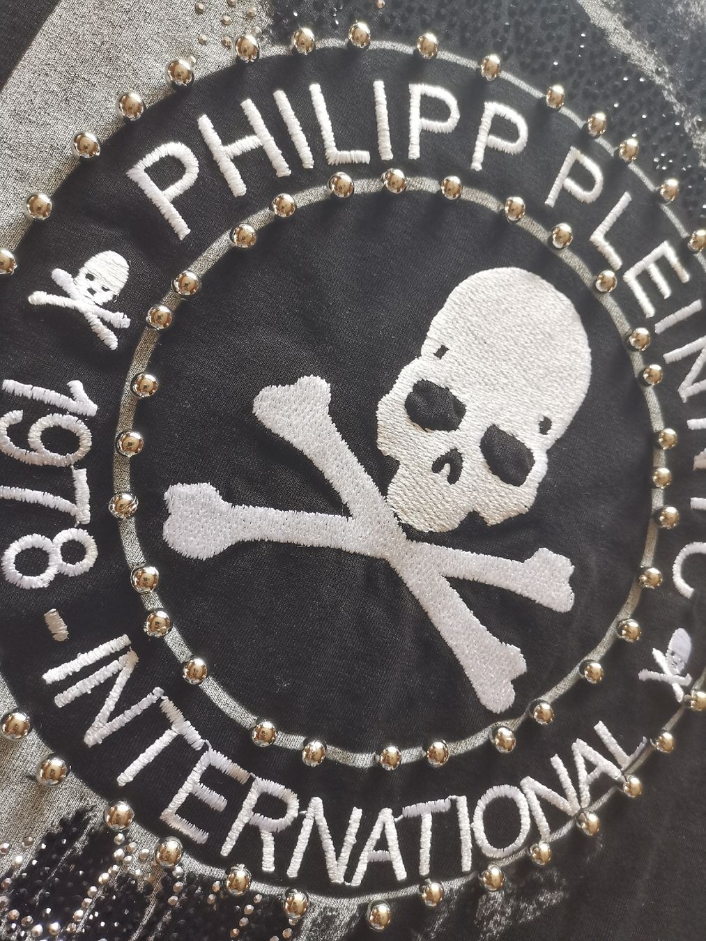 Philipp Plein T-shirt: Philipp Plein Shirt – Usato da Uerikon venduto da pink_flamingo 1