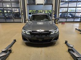 BMW M340i xDrive – Dravitgrau Individual – Vollausstattung 