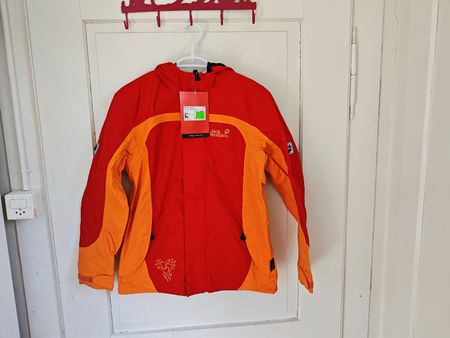 Regenjacke Jack Wolfskin Gr 152   NEU! 