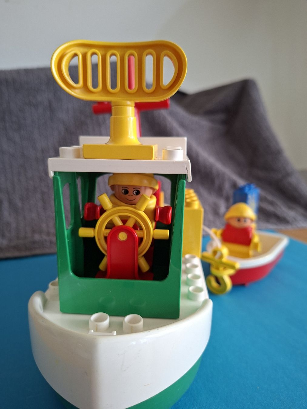 Lego Jouets: Duplo Fischerboot mit Beischiff – D'occasion à Elgg par Bijou2010 3