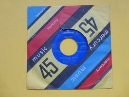 Lesley Gore – Judy's Turn To Cry / You Don't Own Me