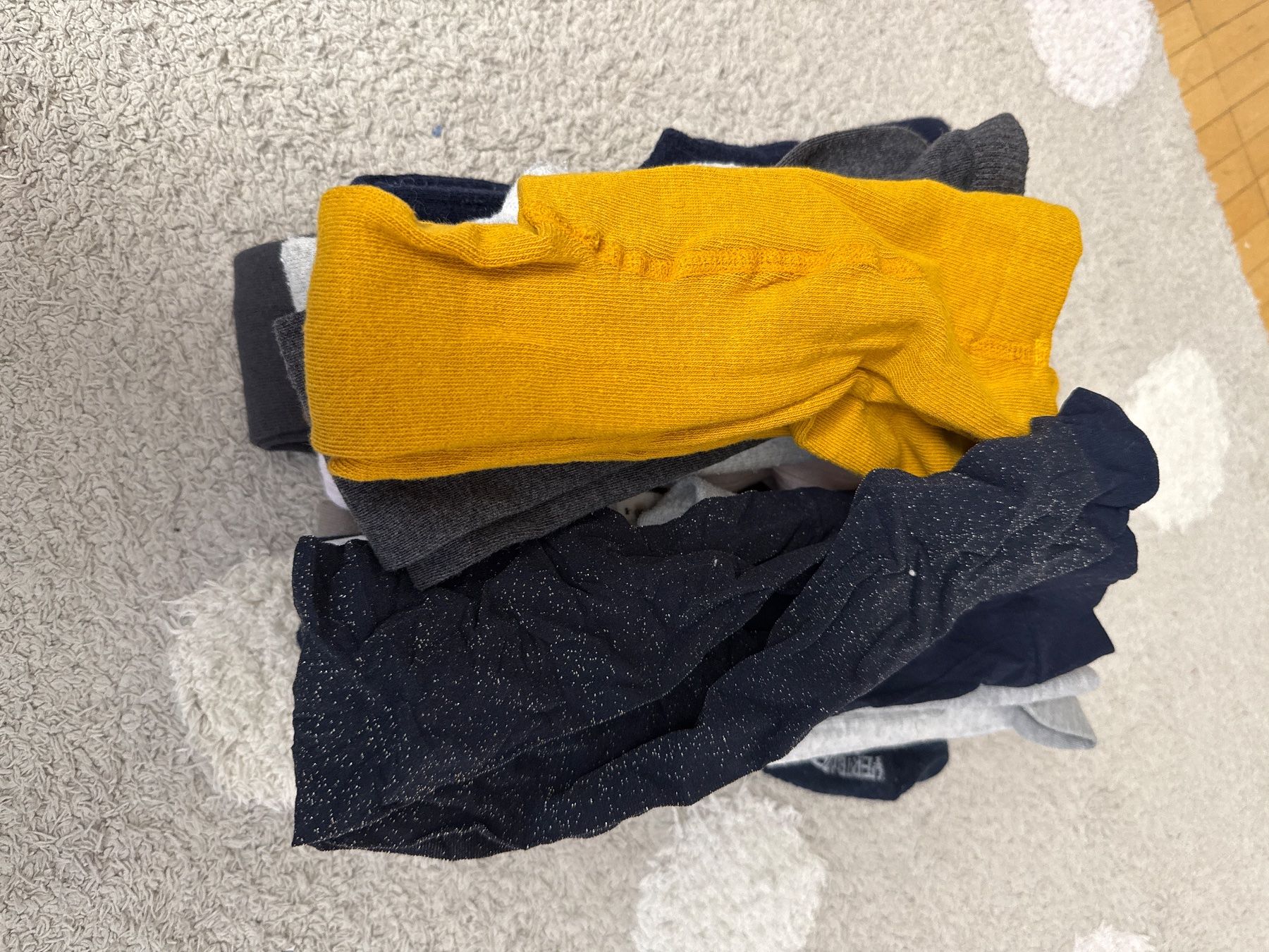 Collant & Leggings: Mädchenstrumpfhosen Gr. 23-26 – Usato da Himmelried venduto da Dievole 1