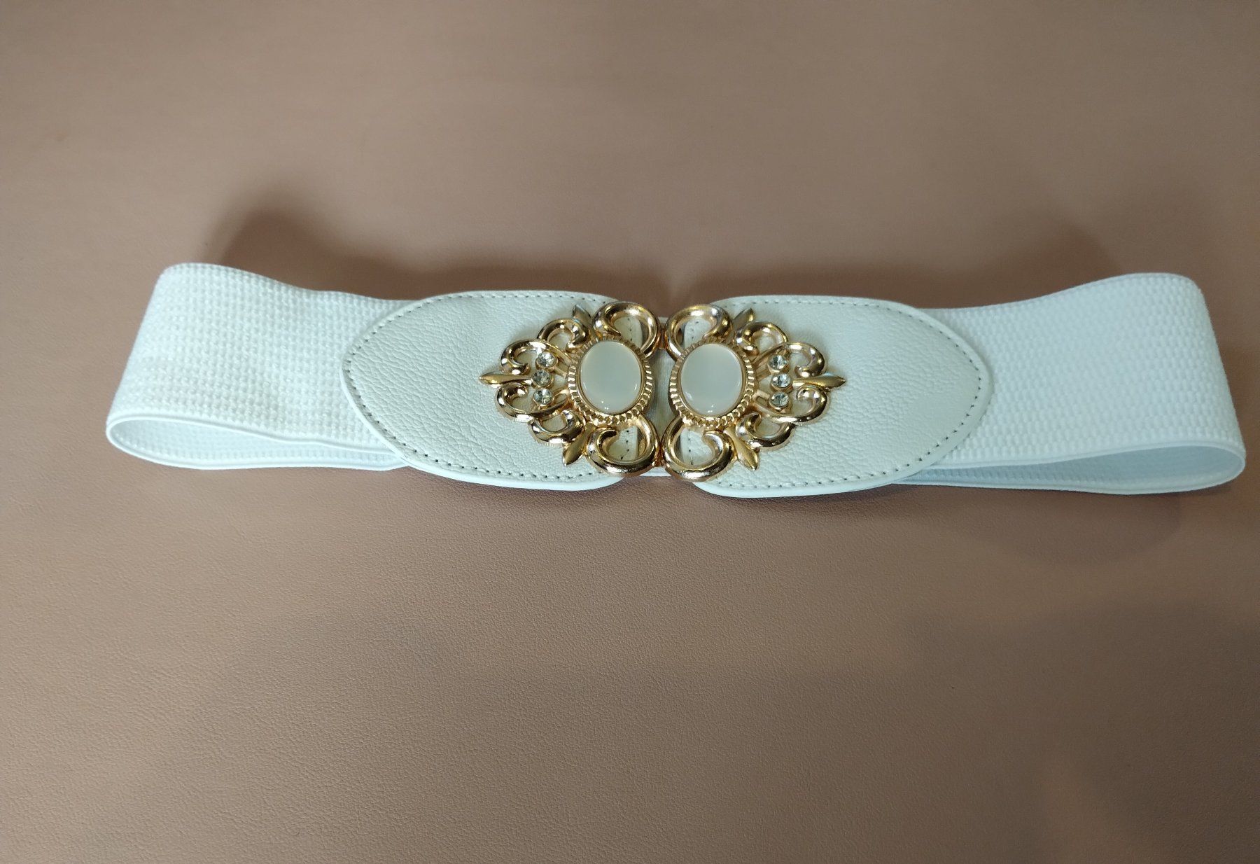 Cinture: Weisser elastischer Gürtel Retro-Stil - Ceinture élastique – Nuovo e nell'imballaggio originale da Lausanne venduto da FASHION-WORLD-SHOP