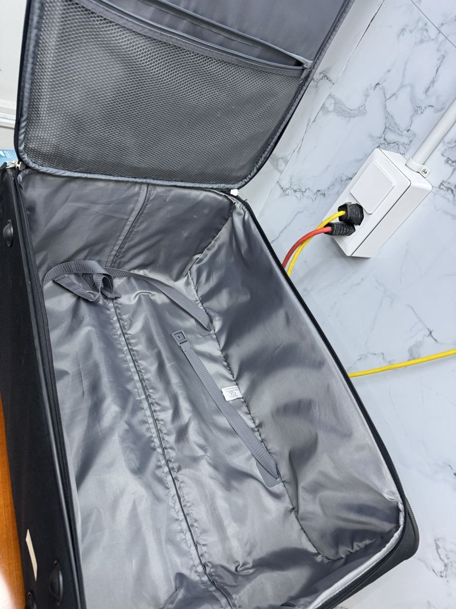Valigie: 🧳 Borelli Koffer  – Usato da Oftringen venduto da Makeq 4