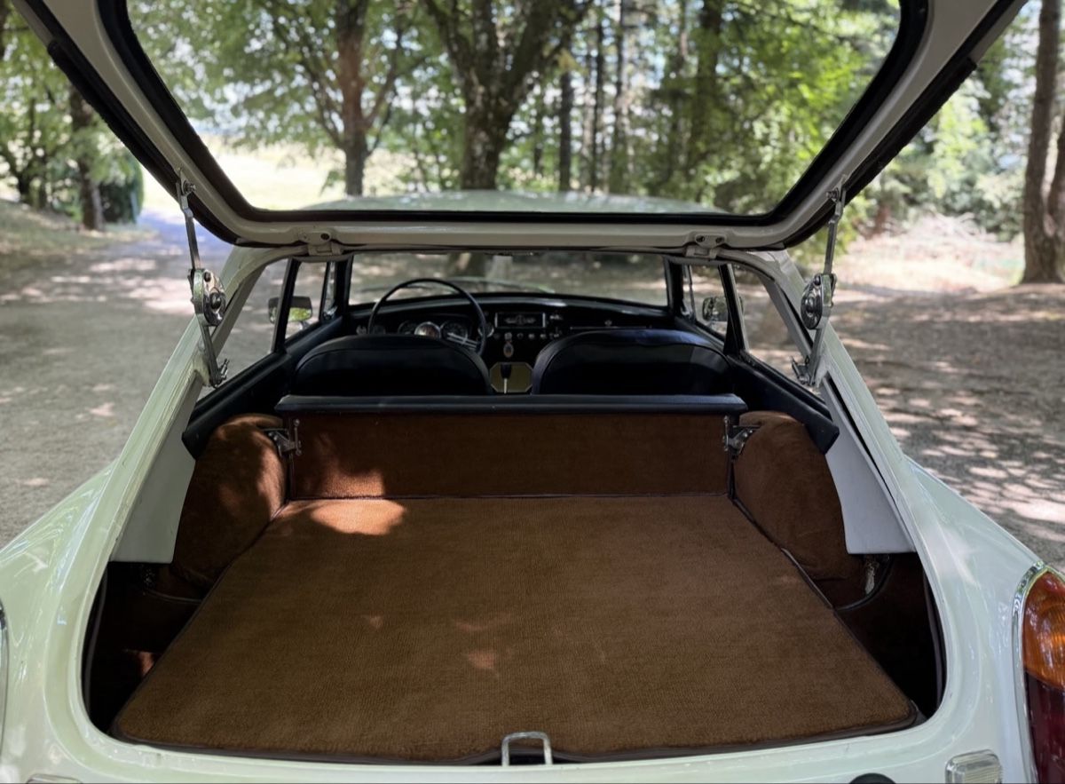 MG Autos: MG C-GT 1970 Vétéran – Gebraucht aus Duillier von WatchandCo 7