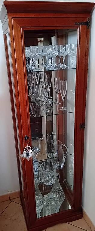 Vitrines: Mobiletto vetrina arte povera – D'occasion à Chiasso par don_dp56