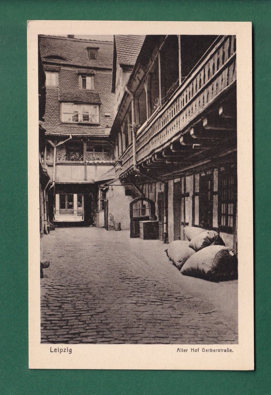 Cartoline postali: LEIPZIG - Alter Hof Gerberstrasse – Usato da Pully venduto da nicecards-shop