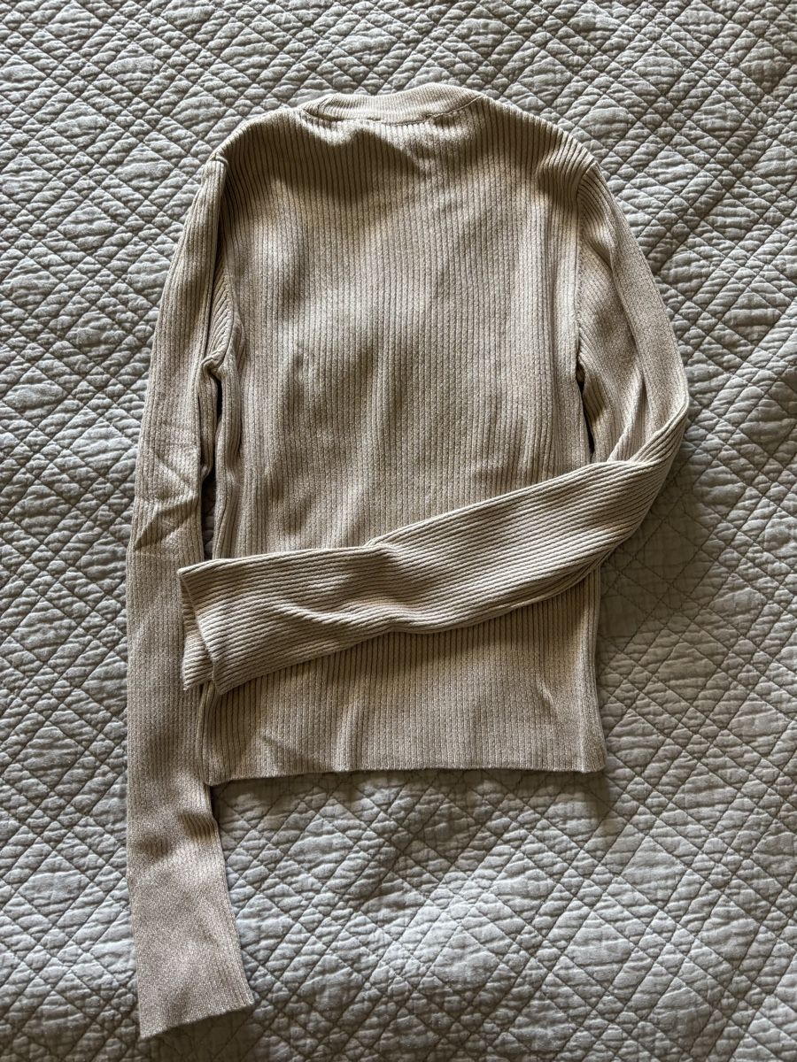 Pullover & Sweatshirts: Pull beige côtelé – Gebraucht aus Lausanne von shabnam.t 2