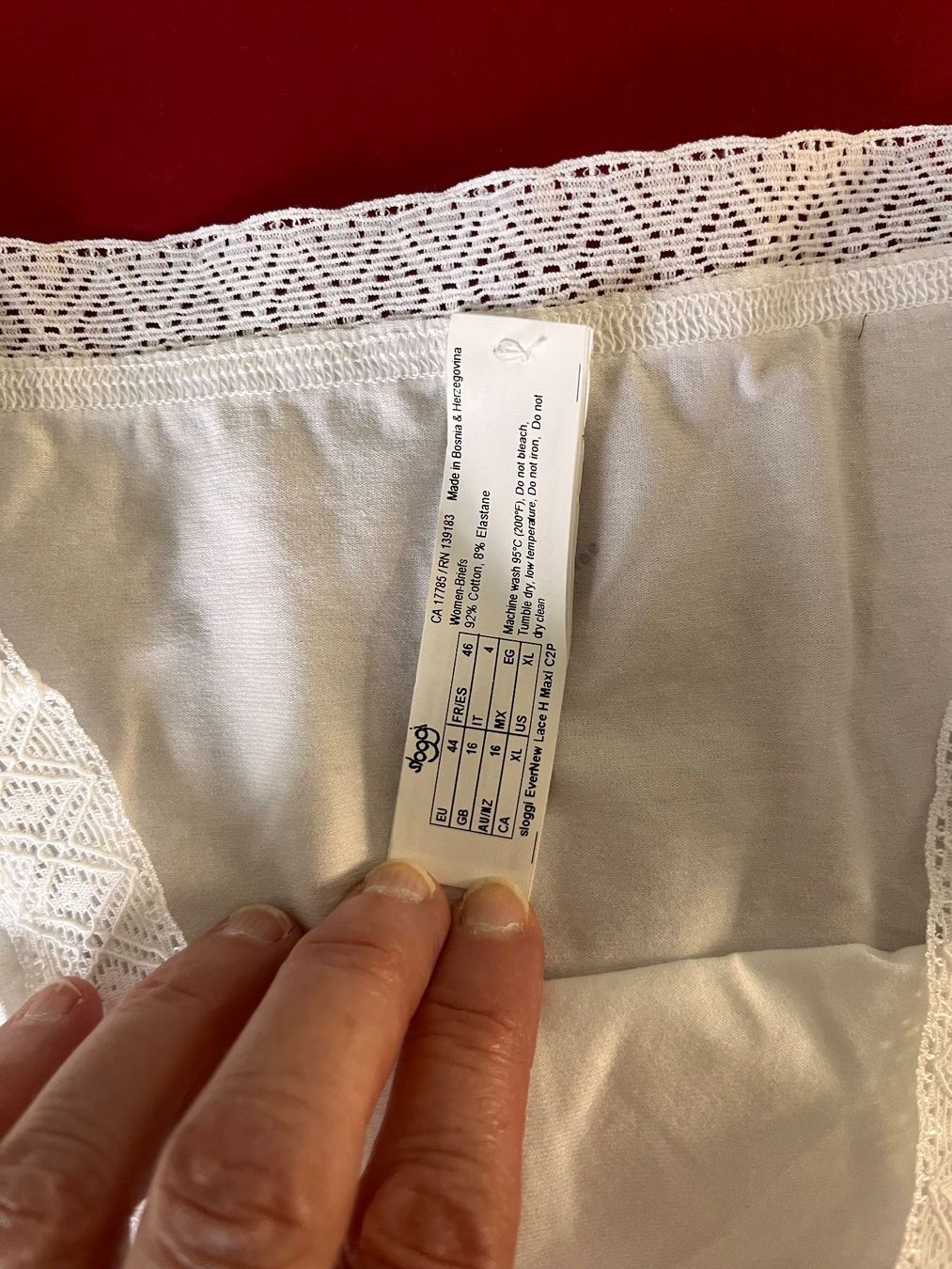 Sloggi Sonstige Unterwäsche: SLOGGI, Slip EverNew Lace Maxi, Grösse 44, Farbe Weiss – Neu und originalverpackt aus Rudolfstetten von gst_g7xl 1