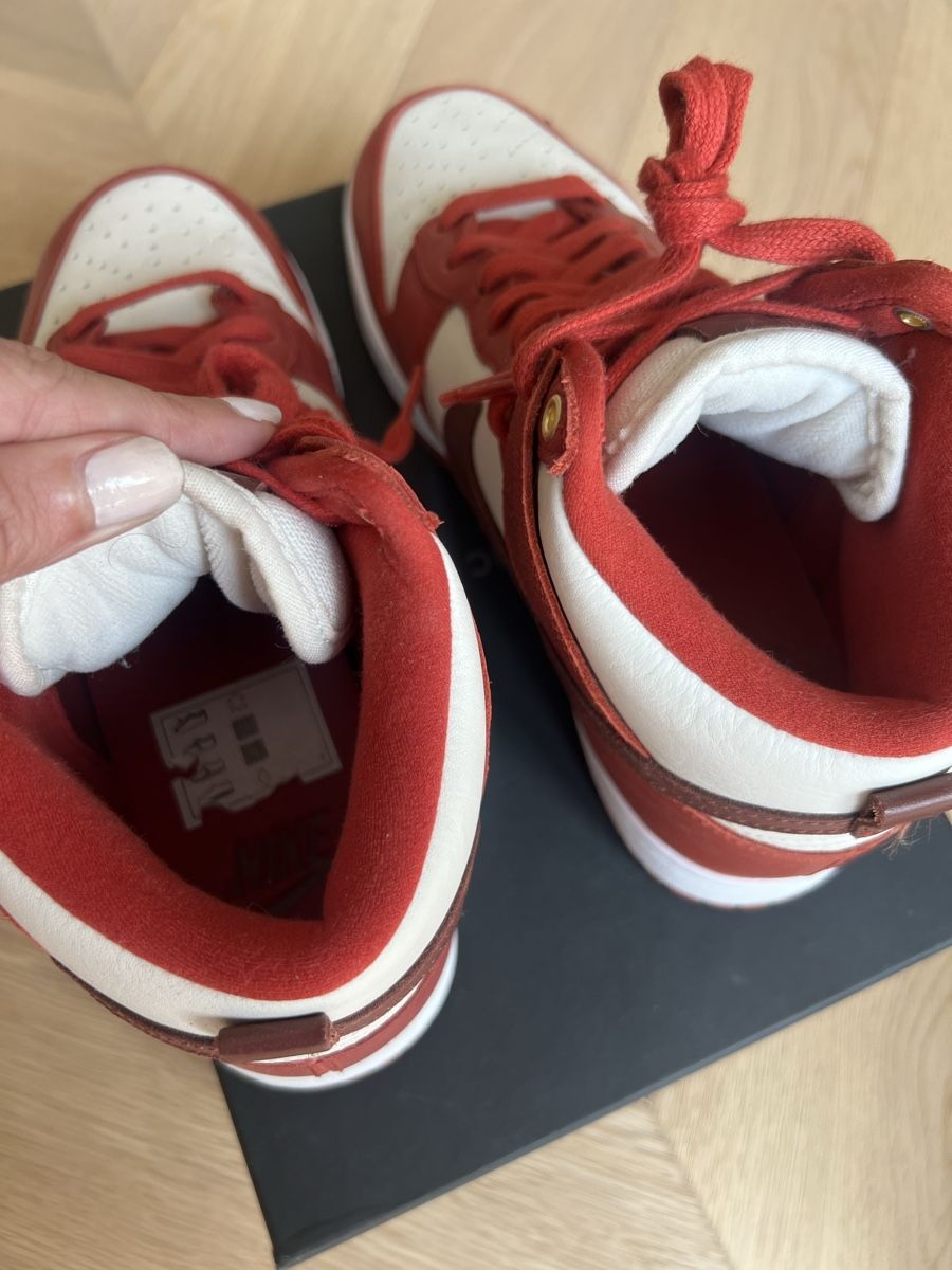 Nike Scarpe da uomo: Nike Dunk High Red White Burgundy  – Nuovo (secondo la descrizione) da Kreuzlingen venduto da Lamaro45 7