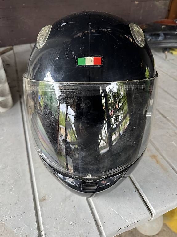 Caschi & visiere: Casque noir  – Usato da Morges venduto da Nicorital 1