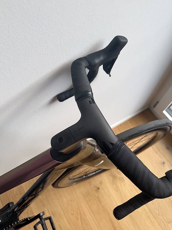 Merida Vélos: Merida Reacto 8000 Rennrad 2027 - Neuwertig – Neuf (Voir description) à St. Gallen par phi_s6h7 4