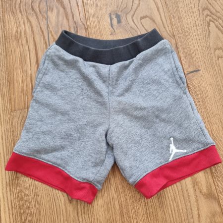 Jordan Shorts Kinder Grösse S 4-5 Yrs guter Zustand 104 110