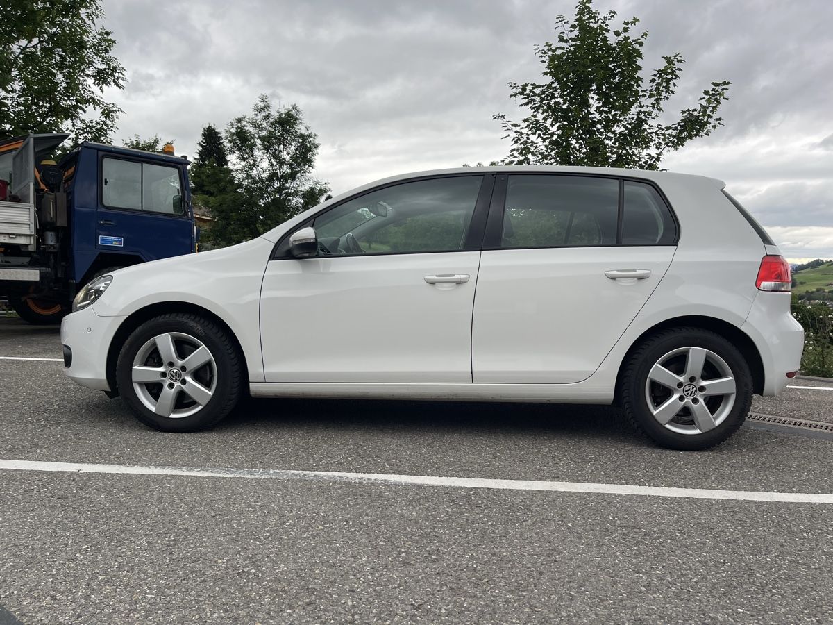 VW Autos: VW Golf 2.0 TDI 4Motion – Gebraucht aus Spiez von bertula 4