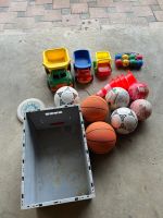 Kiste mit Bällen, Spielsachen