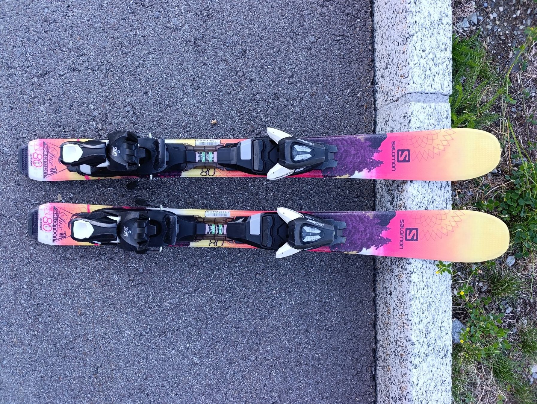 Salomon Sci: Skis salomon 80 cm – Usato da La Tzoumaz venduto da Marlenev11