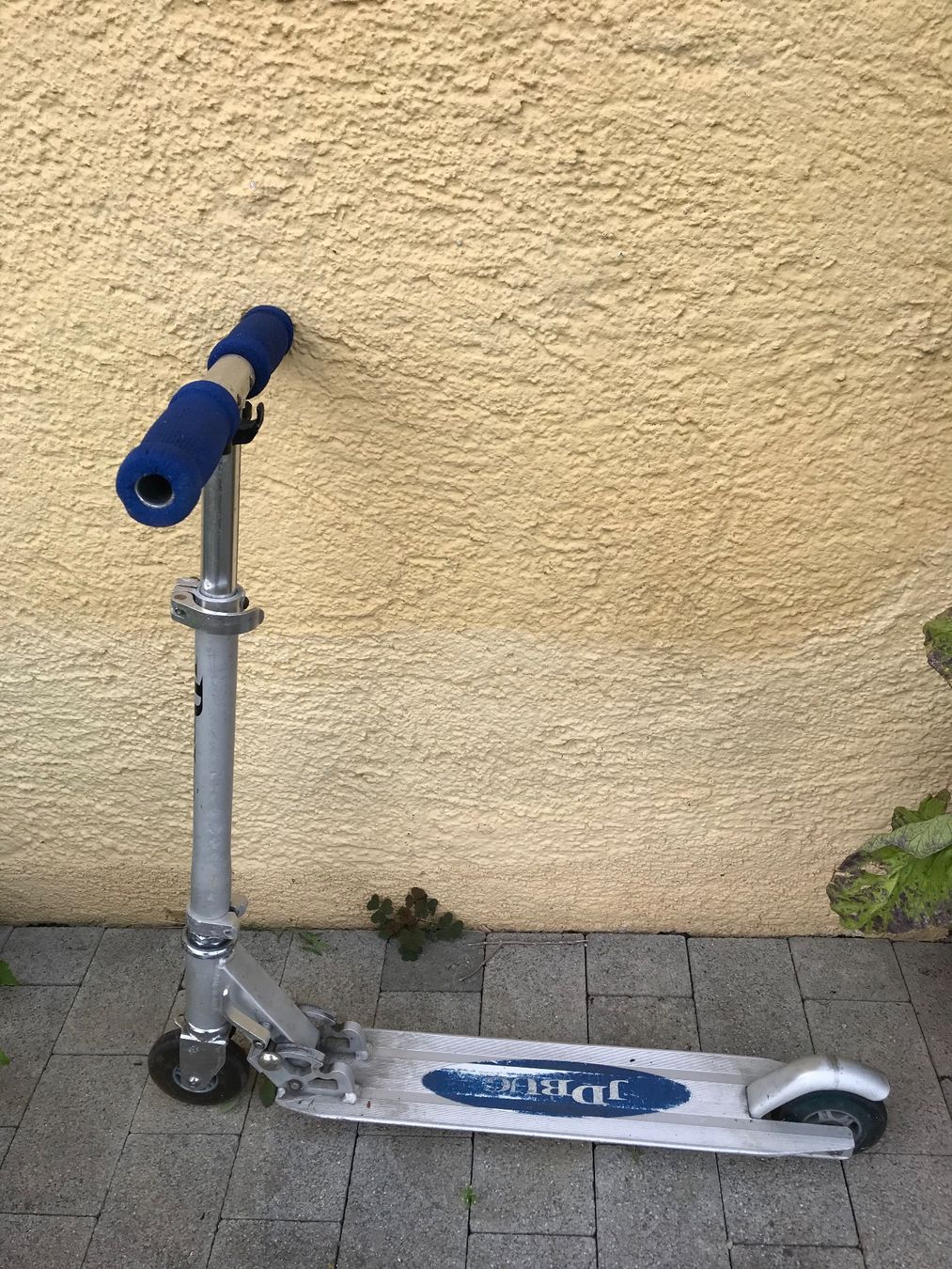 Kickboard: Kickboard – D'occasion à Dietlikon par estrella-stern