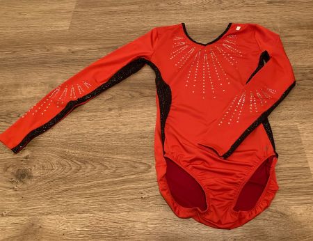 Combinaison de gymnastique - marque Decathlon- comme neuf
