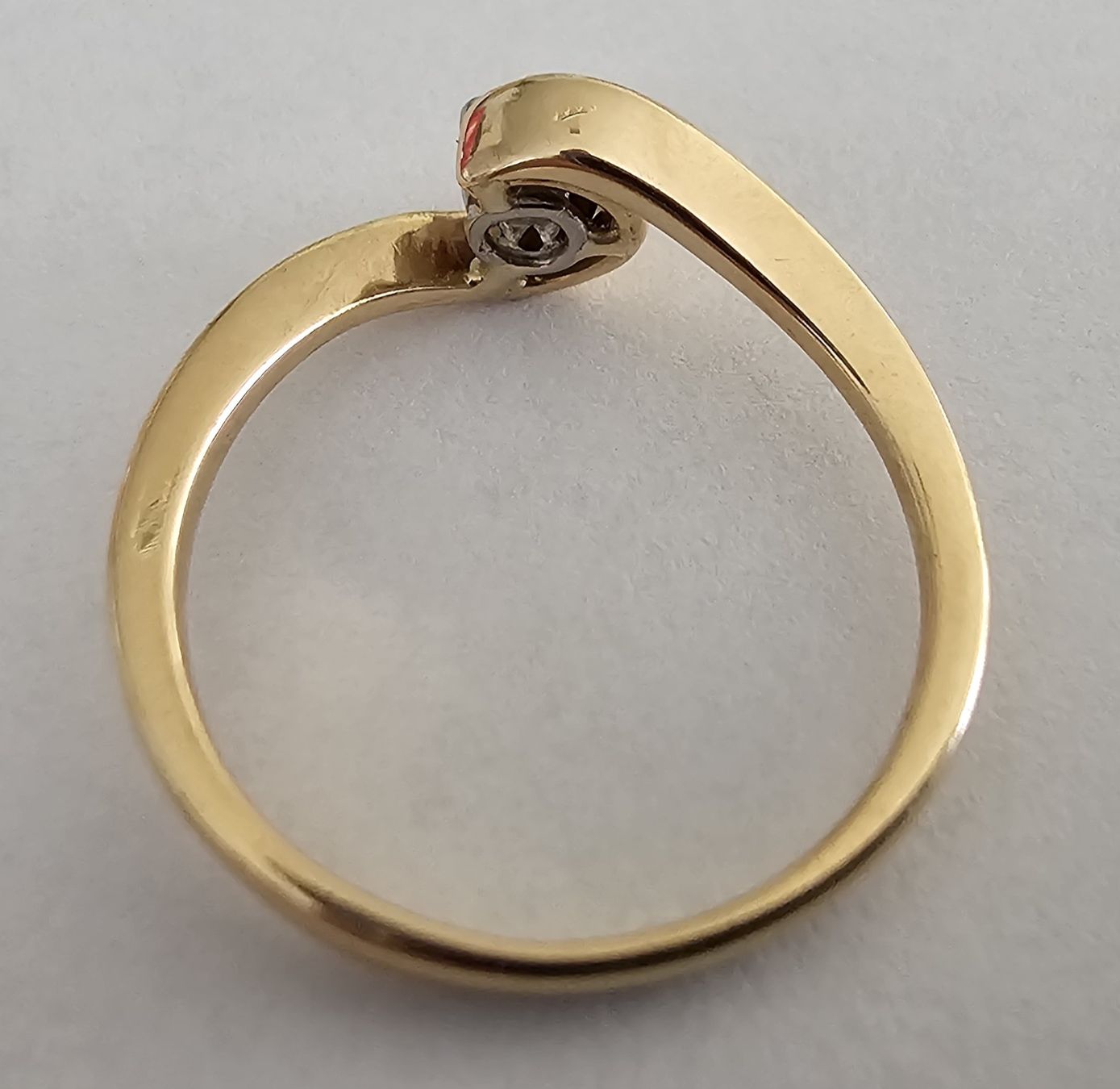 Ringe: Goldring mit Brillant 750, 18k – Gebraucht aus Grosshöchstetten von Chaotik-Reptil 4