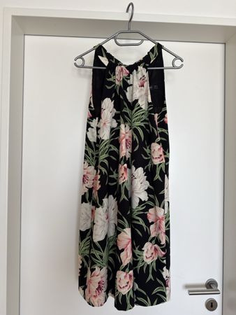 Hallhuber Sommerkleid Gr. 36 Blumenmuster im Hawaii-Stil, to