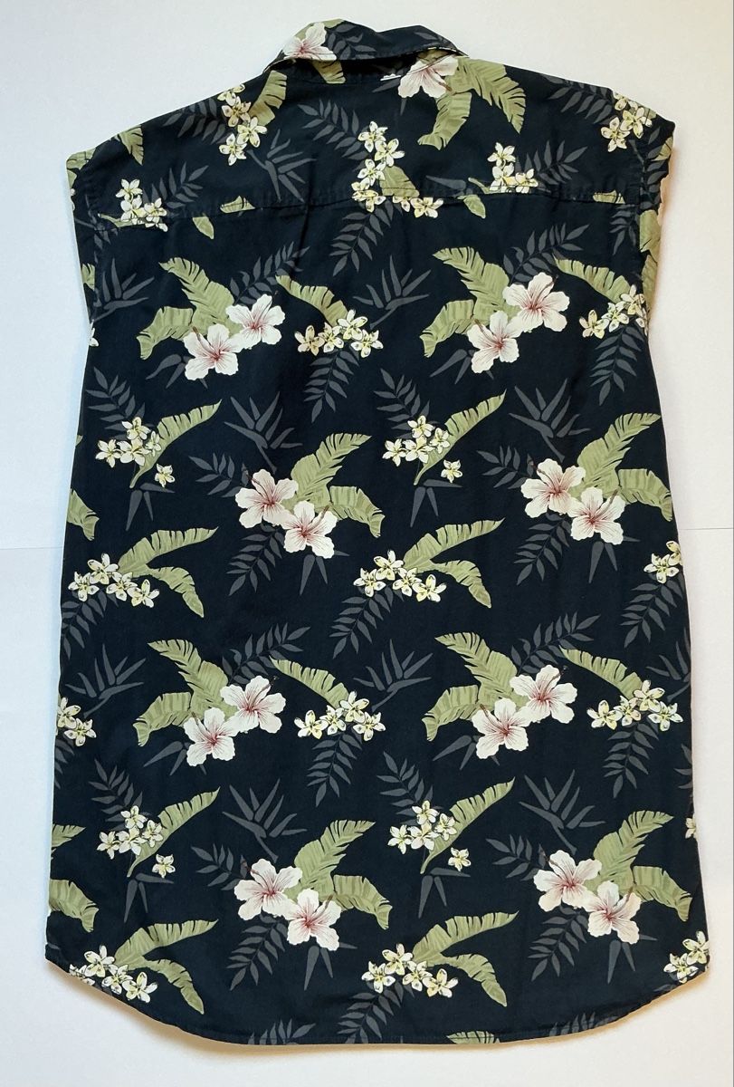 Chemises: Jack & Jones Hawaiihemd Blumen Grösse M – D'occasion à Beinwil am See par Tobi-Wied 2