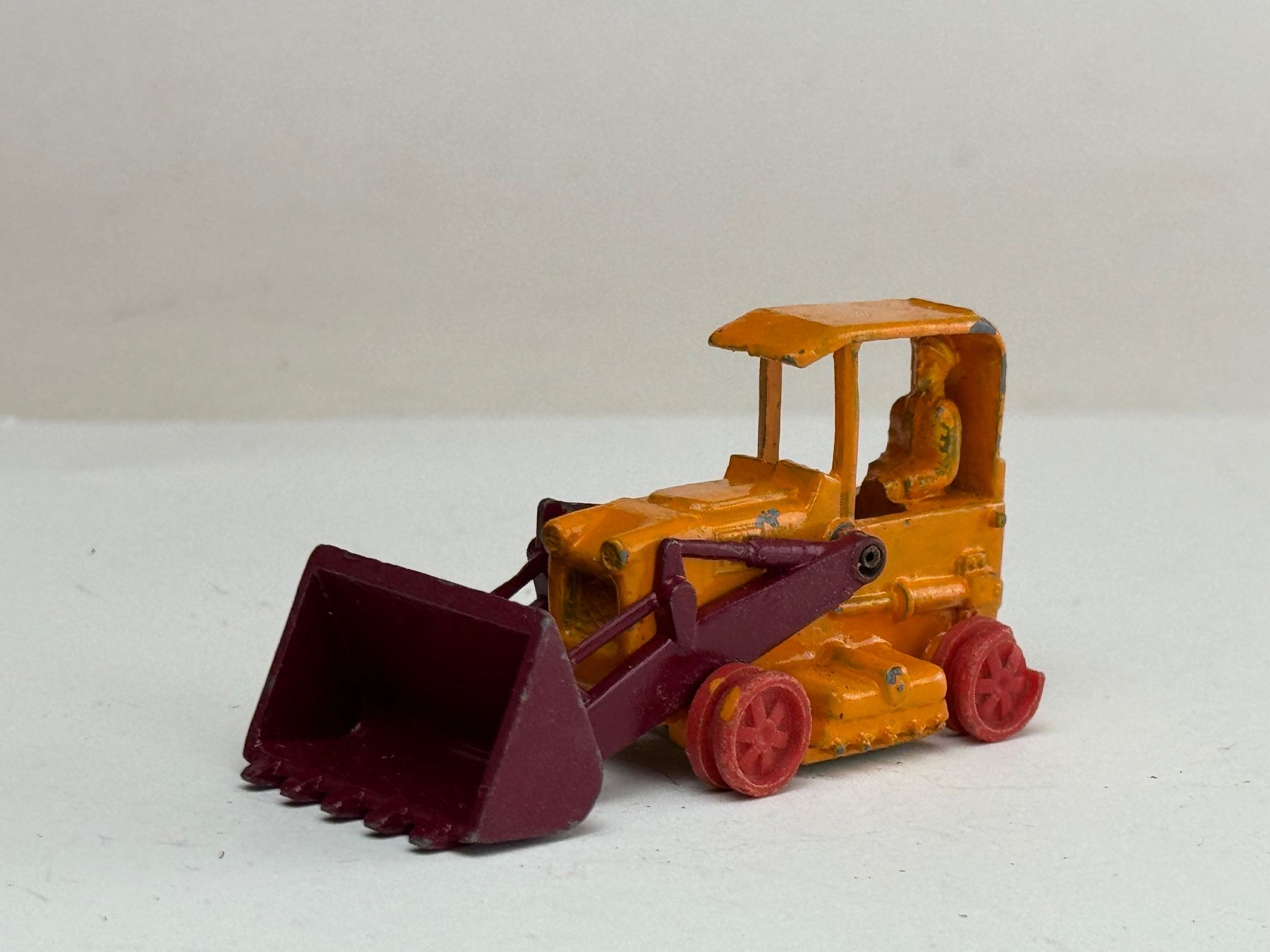 Siku Modellautos: GB5- Siku Raupe orange V 238 – Gebraucht aus Elm von Wikmtz