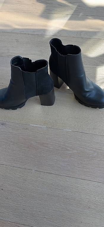 Damenschuhe: Winter Pumps Gr. 39, Anna Fields – Gebraucht aus Zürich von Lea215 1