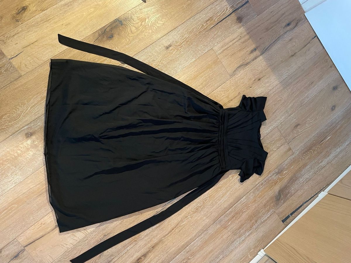 Vestiti & Gonne: Hübsches Festkleid lang, Grösse 146 – Usato da Zürich venduto da K.St. 2
