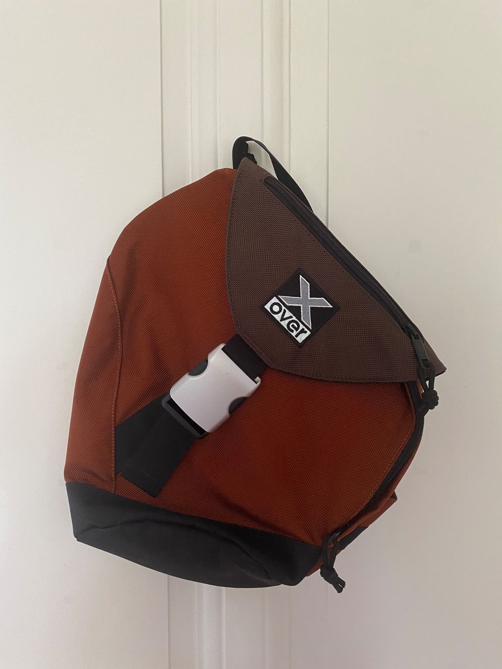 Borse: X OVER TASCHE "MEXICO" Copper Brown – Usato da Bern venduto da Navarese
