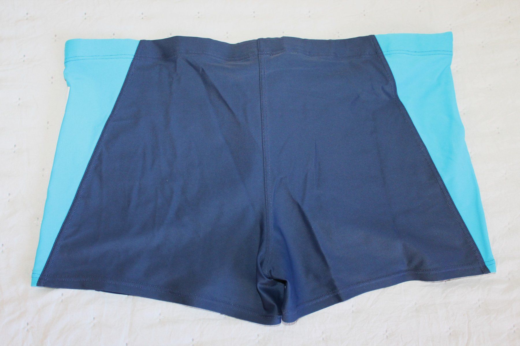 O'Neill Costumi da bagno: Maillot de bain O'Neill XL – Usato da Chez-le-Bart venduto da jasse 1