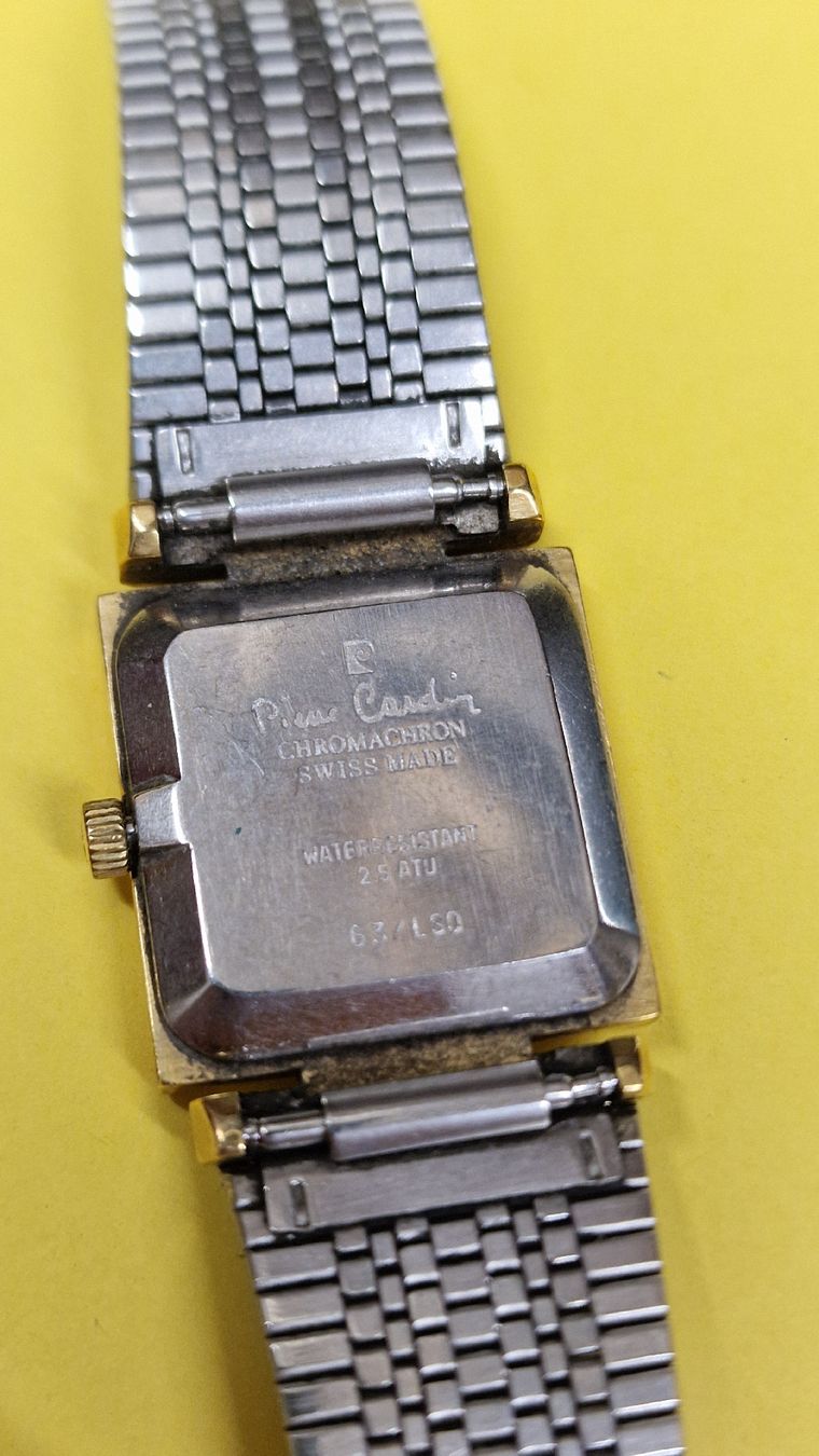 Pierre Cardin Orologi: Pierre Cardin Quarzuhr Chromachron mit Datum – Nuovo (secondo la descrizione) da Herisau venduto da MoneyisPower.AR 2