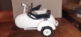 Vespa Piaggio 150 mit Seitenwagen 1:6 NEW RAY