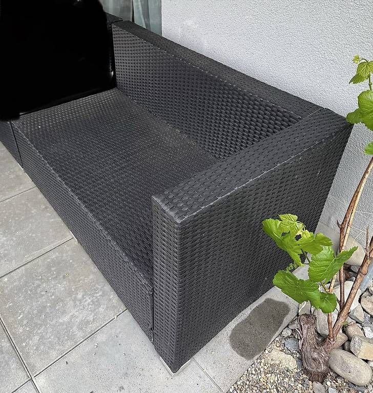 Sofas: Rattanlounge – Gebraucht aus Malters von Sile888