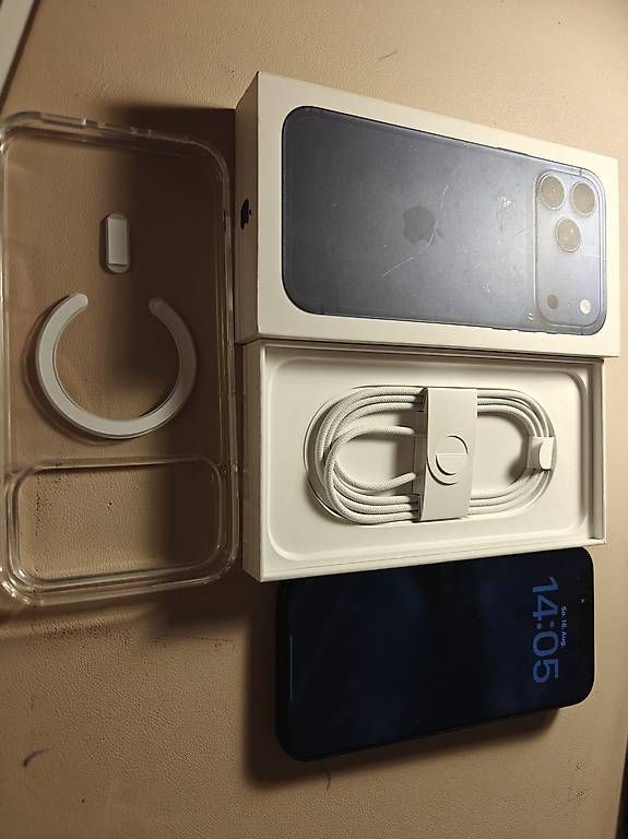 Handys / Smartphones: iPhone 17 Pro Max 256gb ESim blau – Gebraucht aus Luzern von ima_mcy6 1
