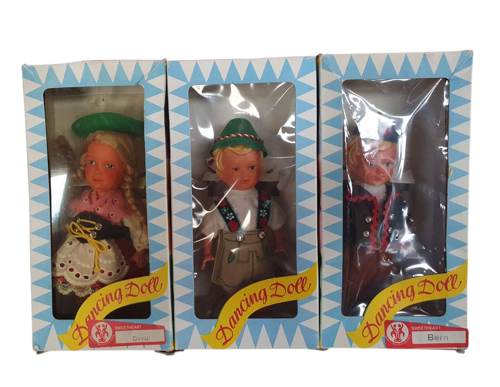 Spielzeuge: 3 verschiedene Dancing Doll Figuren – Neu (gemäss Beschreibung) aus Flawil von JaguarXJSHE 4