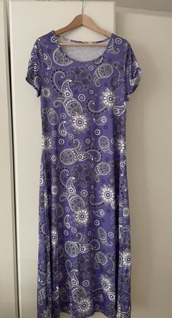 Langes Sommerkleid - Ware aus China
