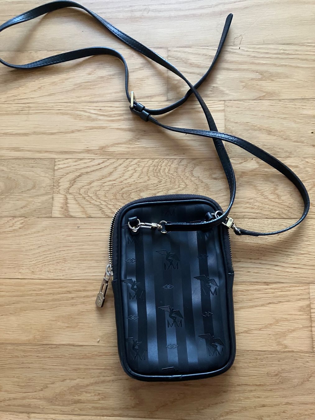 Maison Mollerus Taschen: Maison Mollerus Tasche – Gebraucht aus Spreitenbach von schwarzerhase70 1