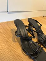Sandalen schwarz Grösse 38 mit Absatz guter Zustand