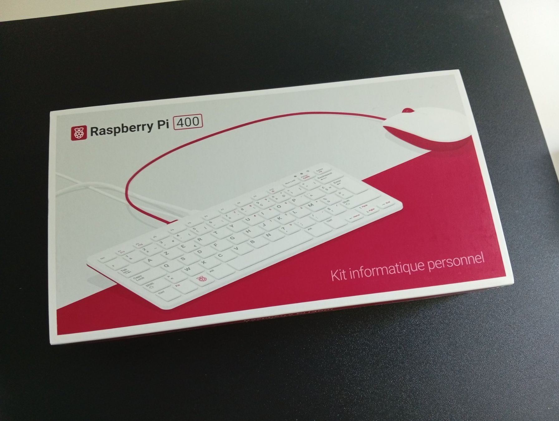 Raspberry Pi PCs: Raspberry Pi 400 Kit - Komplett – Gebraucht aus Zürich von flo_2h5w 3
