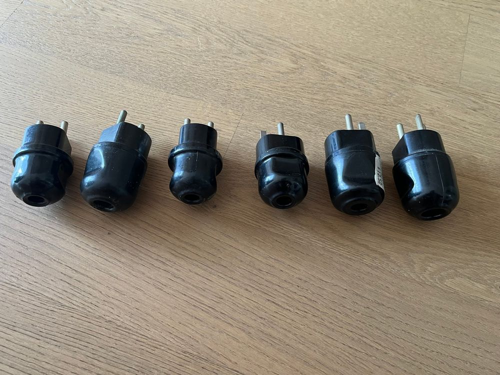 Stecker: 6 alte 380V-Stecker – Gebraucht aus Muralto von Soundwave 2