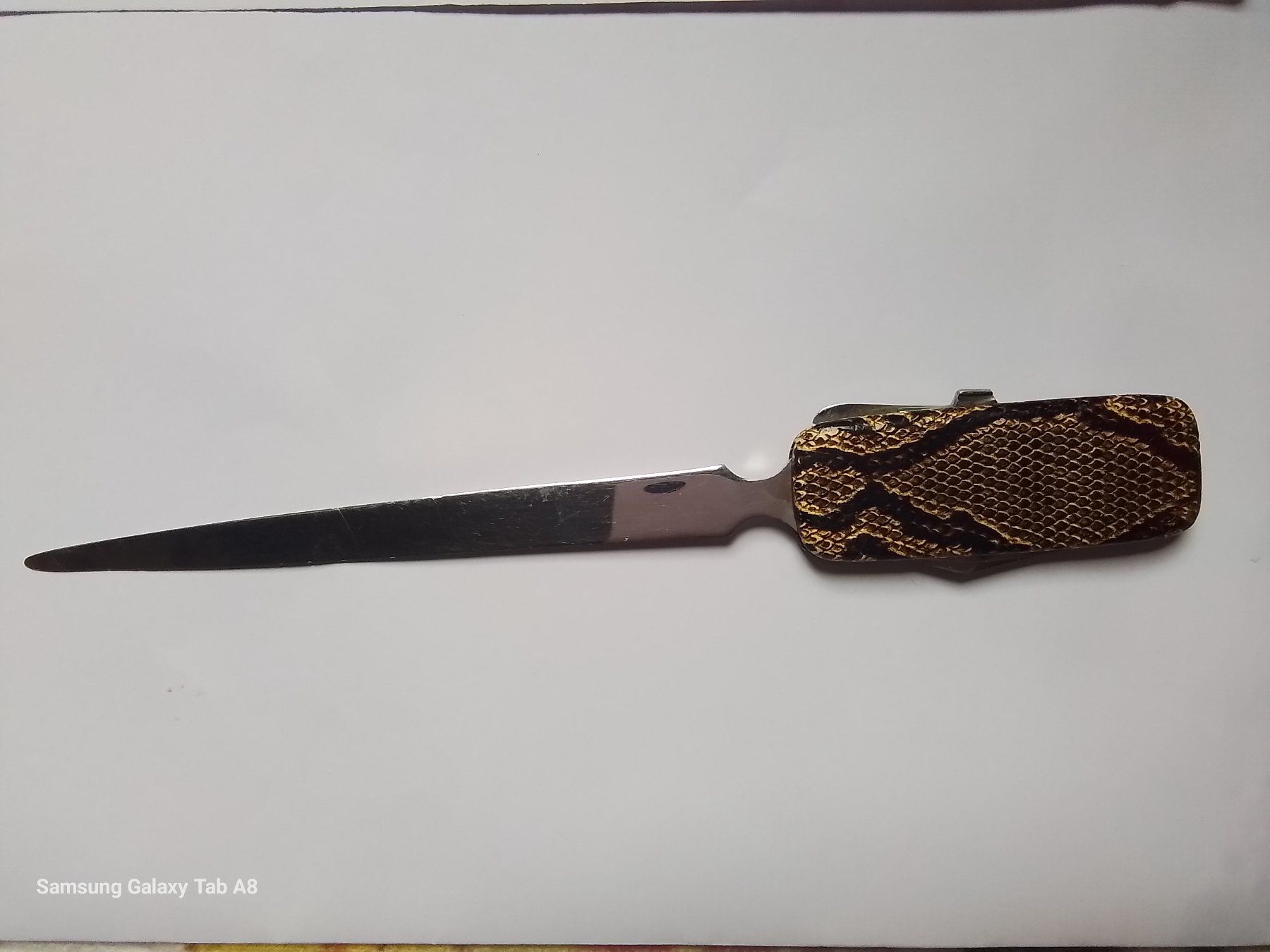 Altro materiale per ufficio: Vintage Brieföffner Schere Messer Griff aus echt Pythonleder – Usato da Sankt Stephan venduto da flohmivintage 2