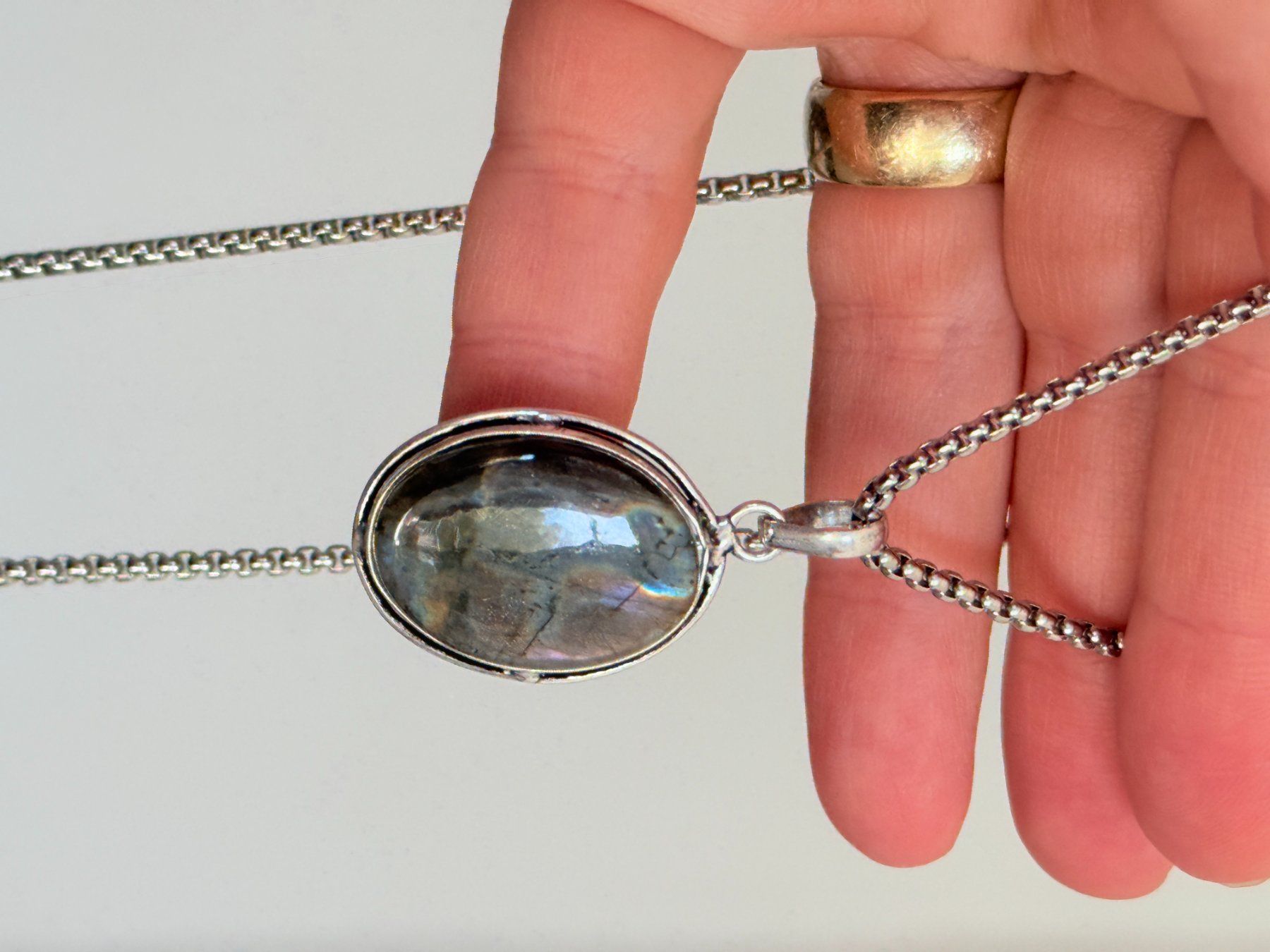Ketten: Collier avec Labradorite – Neu und originalverpackt aus Genève von AWWA 3