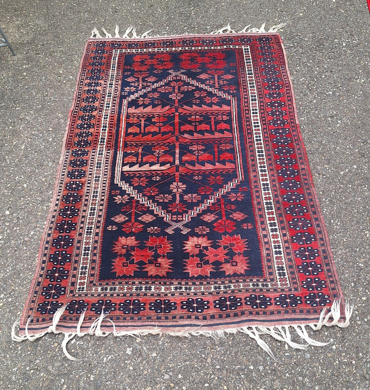Tappeti: Jagdgebedir Orientteppich, 105x180cm – Usato da Weinfelden venduto da JoeBaer