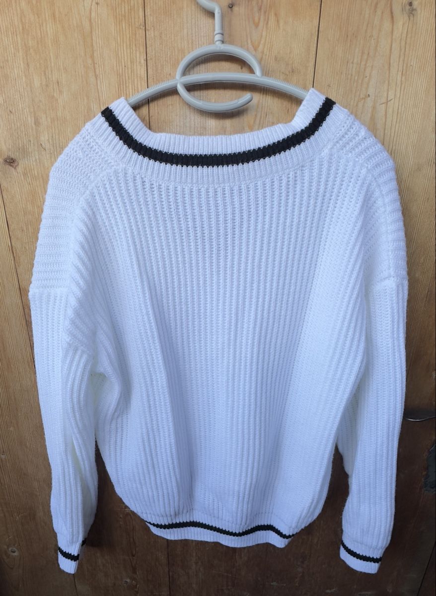 Maglioni & Felpe: Strickpullover weiss mit V-Ausschnitt ab 1 Fr. – Nuovo (secondo la descrizione) da Landquart venduto da Happyhippo42 2