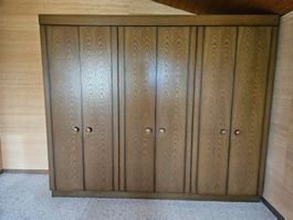 Kleiderschrank 6-türig Holz furniert guter Zustand