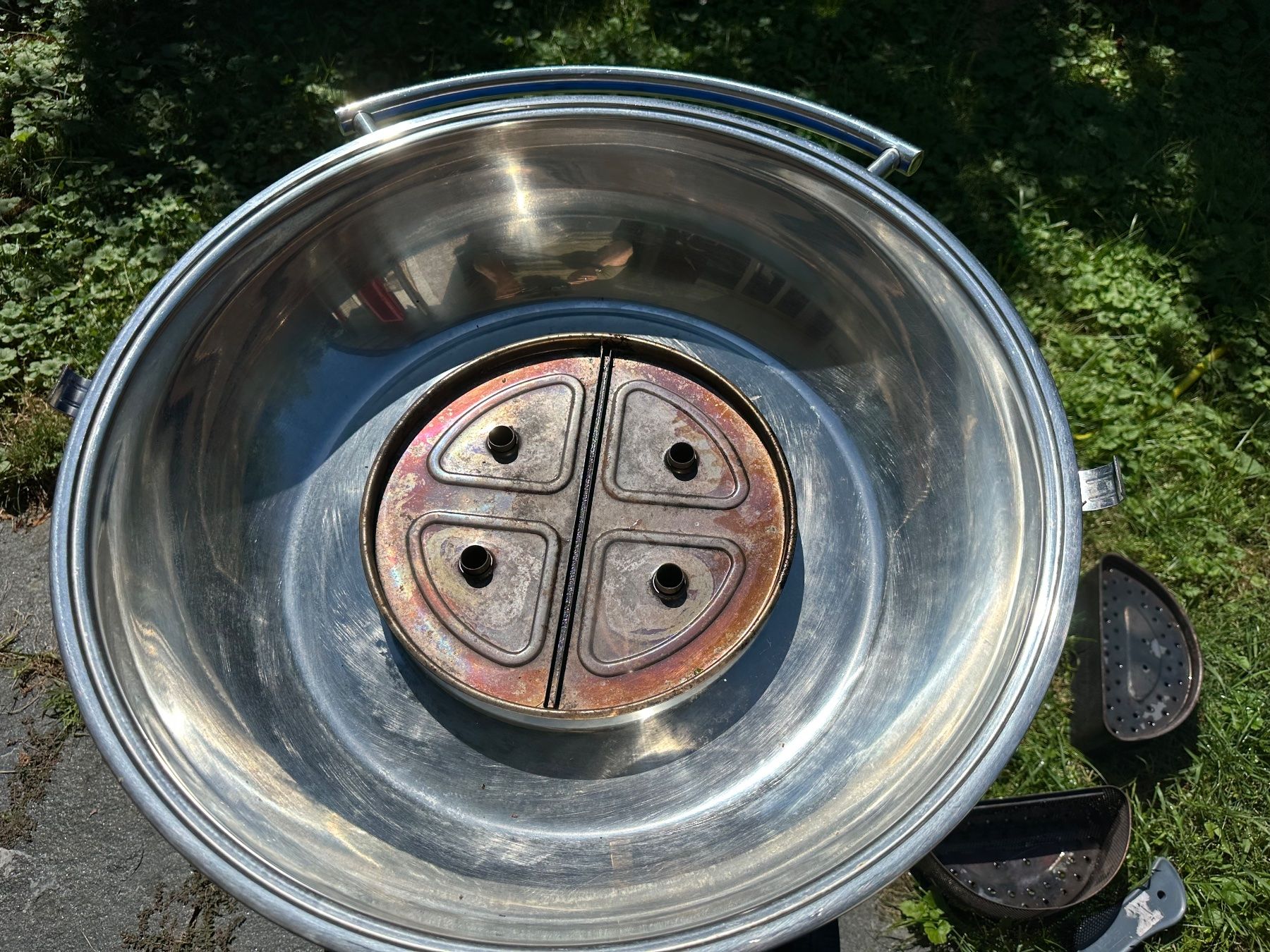 Grills: Lotusgrill XXL blau – Gebraucht aus Uhwiesen von as1_qbd6 3