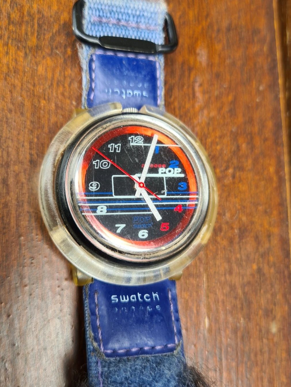 Swatch Orologi: UHR Swatch POP Access PKB101 SNOWBUMP Watch, 1998 – Usato da Winkel venduto da Heuresis 1