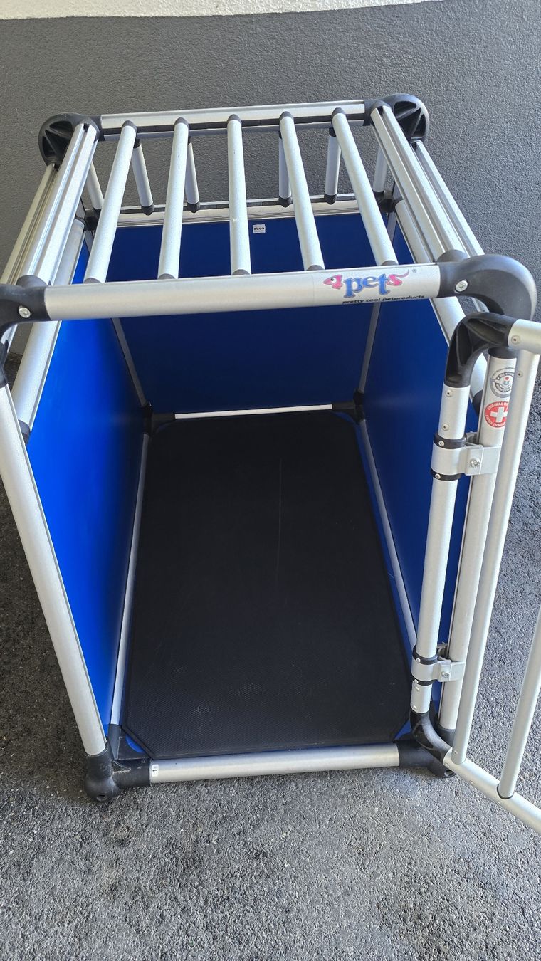 Gabbie, trasporto & Sicurezza: Hundebox Jesse James M – Usato da Buchrain venduto da urs_nq9w 2