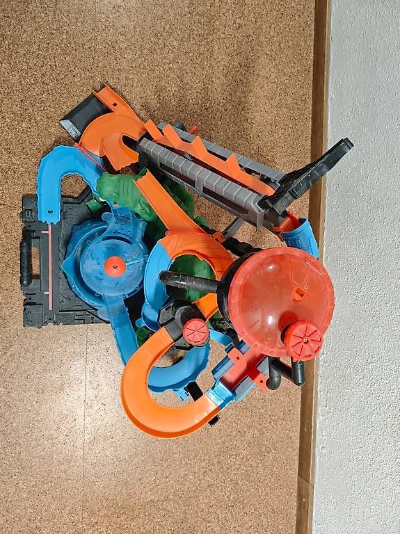 Hot Wheels Giocattoli: Hot wheels Waschanlage – Usato da Gipf-Oberfrick venduto da mises08 3